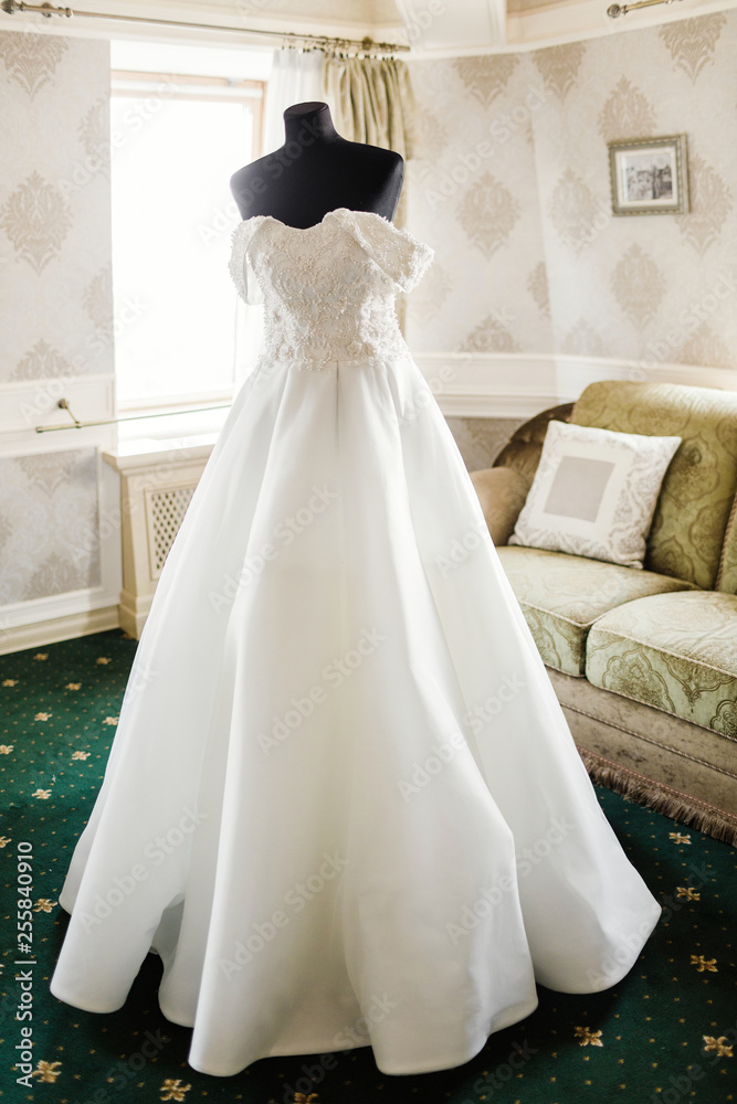 Glamor, Fashion, Wedding Day. Beautiful bride dress. Glamor, Fashion, Wedding Day. Beautiful bride dress.