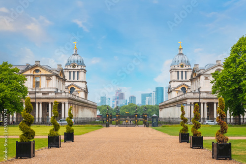 Obraz na plátně The Old Royal Naval College in Greenwich, London, UK