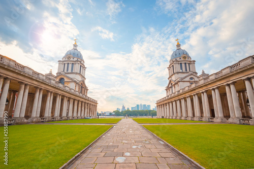 Stampa su tela The Old Royal Naval College in Greenwich, London, UK