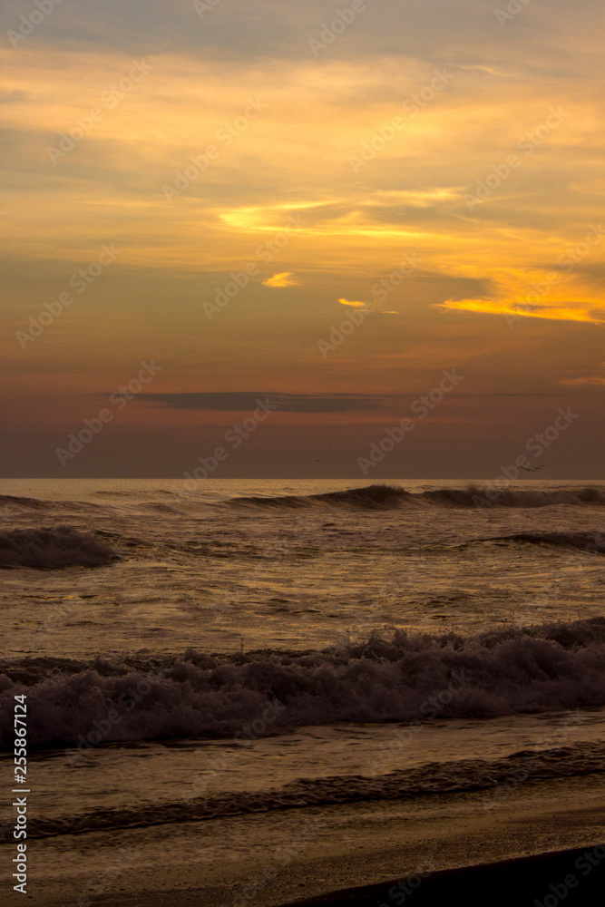 Fototapeta premium Playa de Mollendo al Atardecer