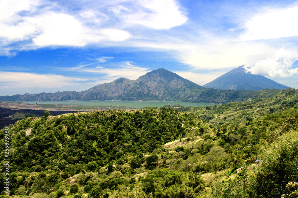 Fototapeta premium Beautiful Sky at Batur Mountain