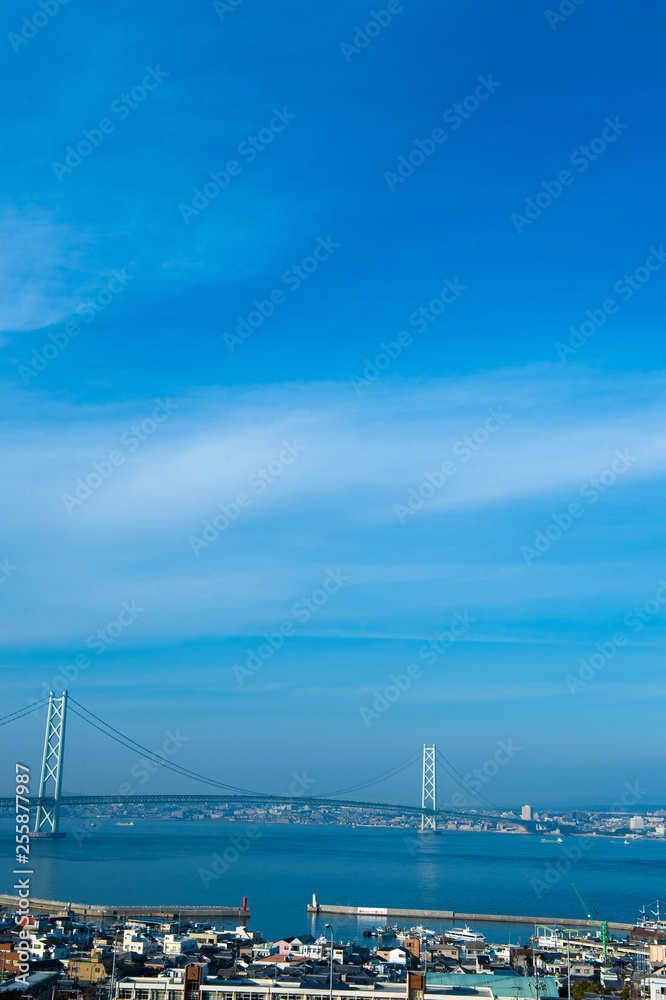  明石海峡大橋と神戸