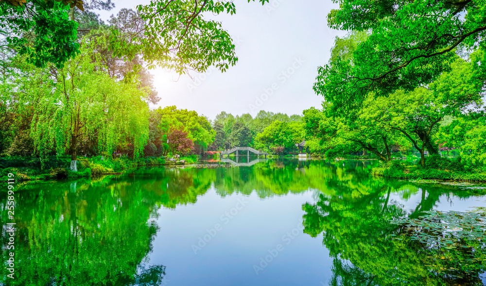 The Beautiful Shan'shui of West Lake in Hangzhou The Beautiful Shan'shui of West Lake in Hangzhou