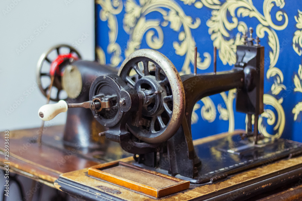 Fototapeta premium vintage sewing machine
