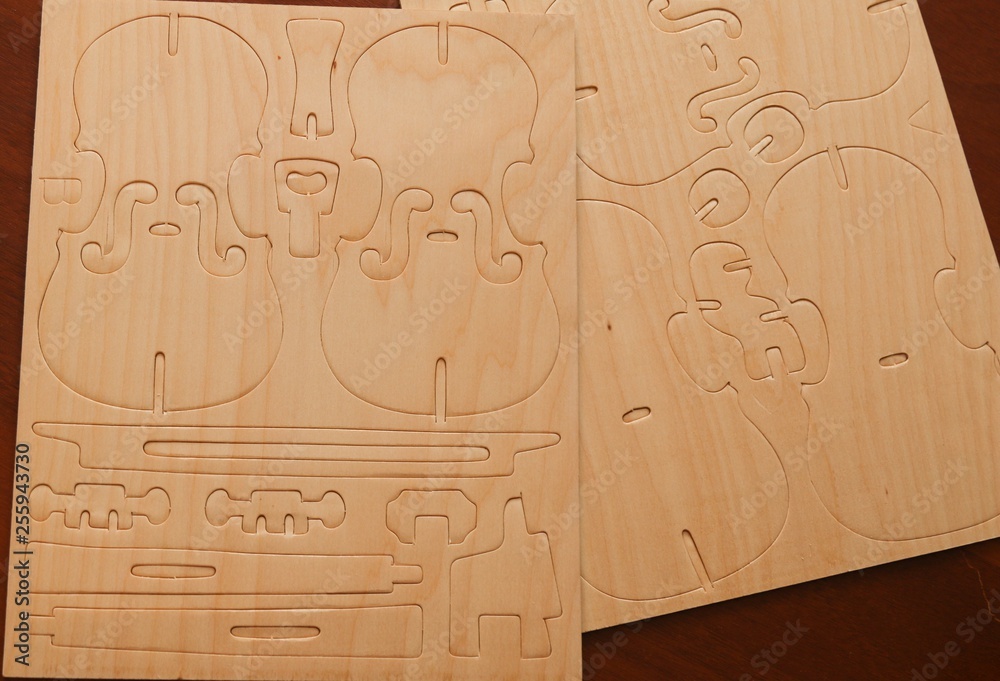 Obraz premium Violin wood background 