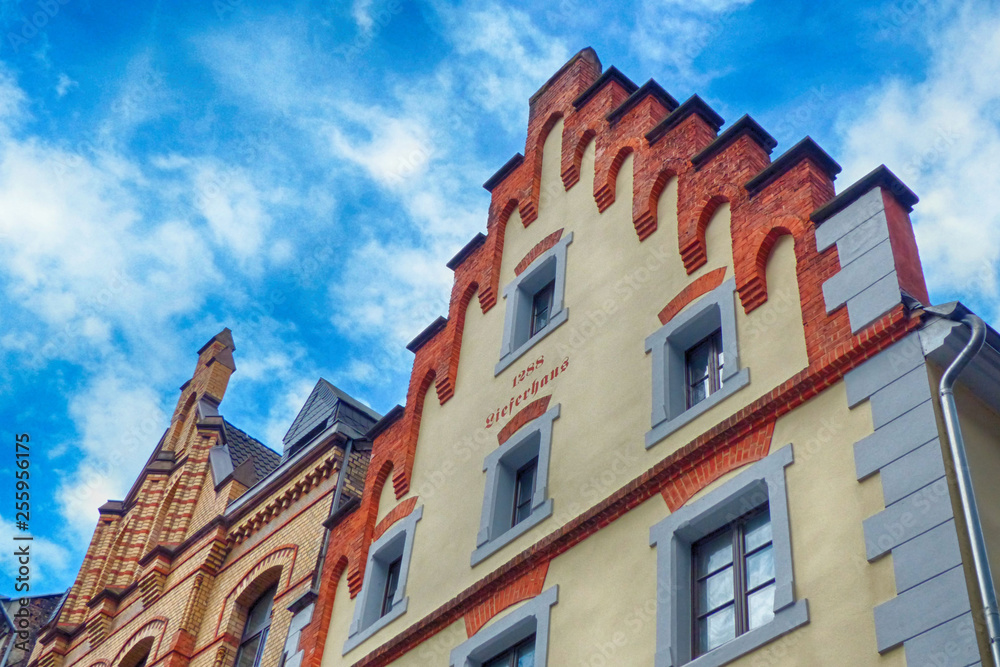 Alte Giebel und Fassaden in der Altstadt von Düsseldorf