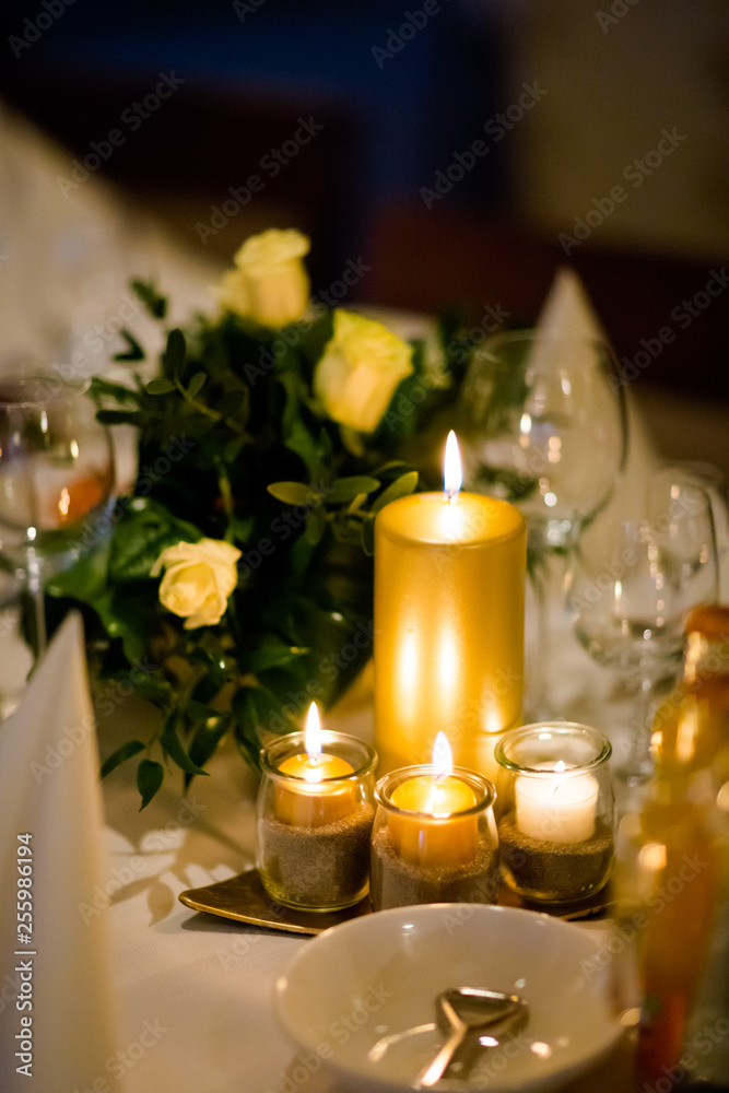 Beautiful wedding reception table decoration Beautiful wedding reception table decoration