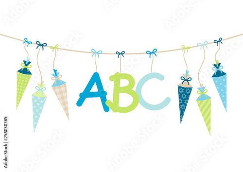 Hängende Bunte Schultüten & ABC Junge