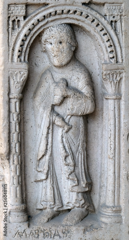 Saint Matthias the apostle, bass relief by followers of Wiligelmo, Princes’ Gate, Modena Cathedral, Italy