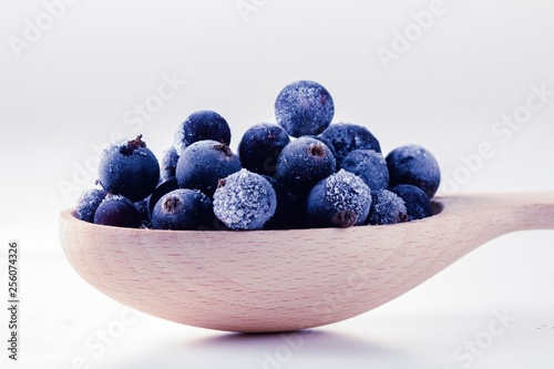 Frozen berry food and blueb...