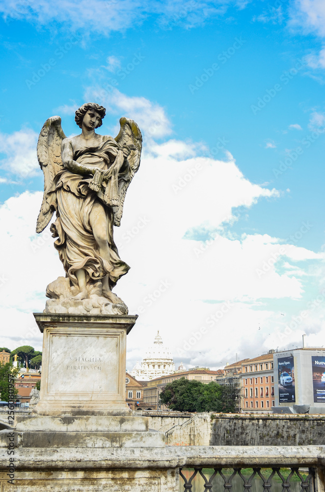 Fototapeta premium Italian statue daylight