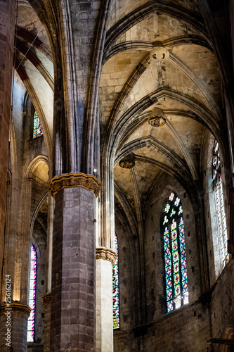 Basilique Sainte-Marie-de-la-mer de Barcelone © PicsArt