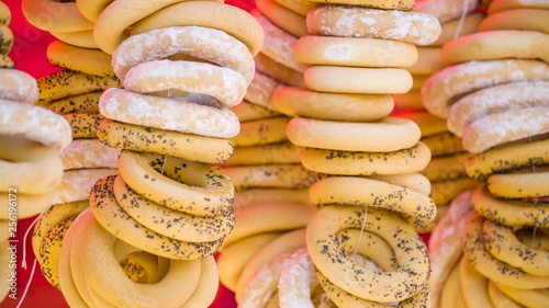 10424_Lots_of_bread_rolls_hanging_on_the_display.jpg photo