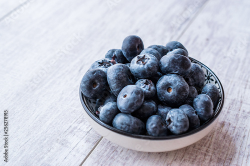Blueberries / Fresh Raw Organic Berries or Blueberry
