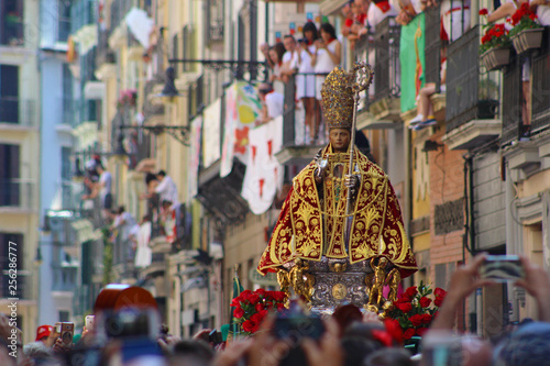 San Fermín en procesión, Pamplona, Navarra, España	 photo