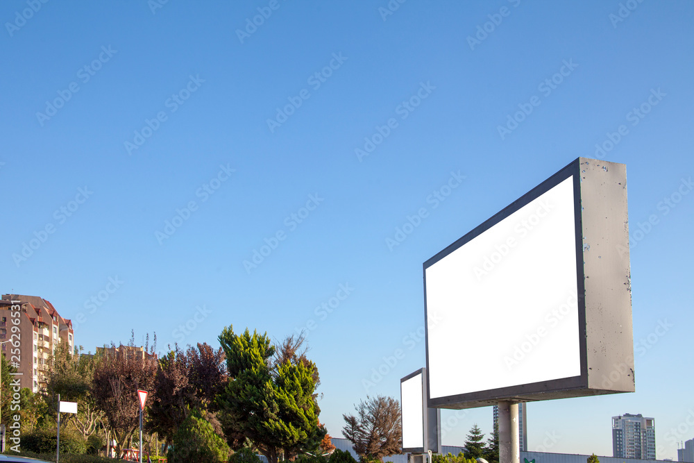 Fototapeta premium Empty billboard on the street
