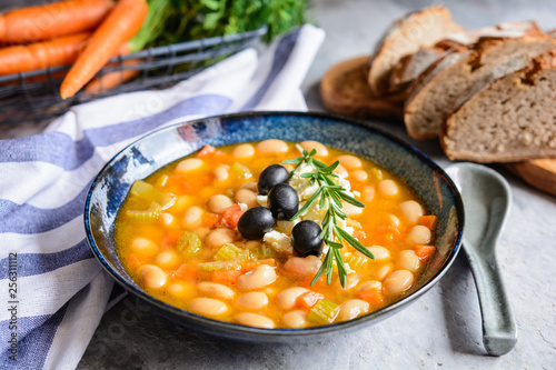 Fasolatha – delicious Greek white bean soup