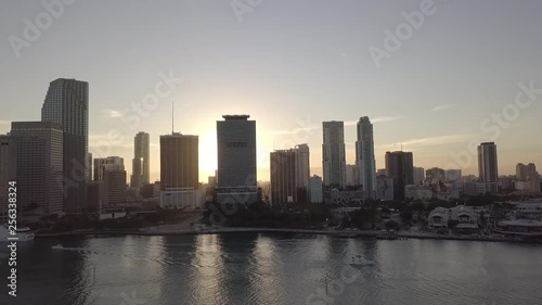 Wallpaper Mural miami downtown skyline Torontodigital.ca