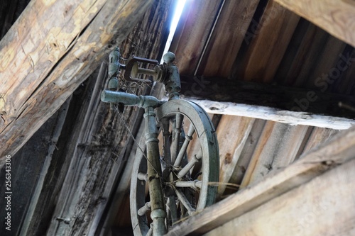 ancient spinning wheel