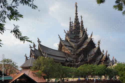 Obraz na płótnie Thai wooden temple of truth (Pattaya) w salonie
