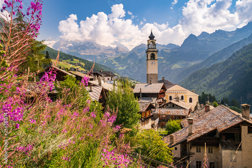 Ayas, Aosta, Italia photo