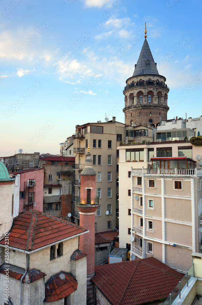 Fototapeta premium Galata Tower in Istanbul, Turkey.