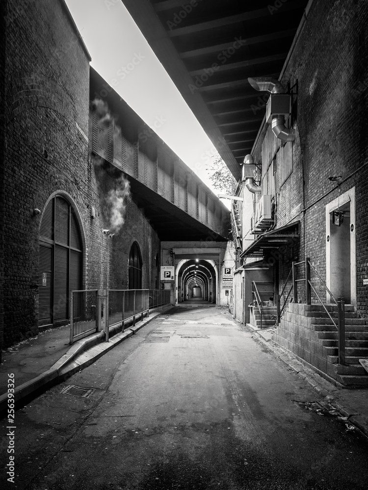 London alley