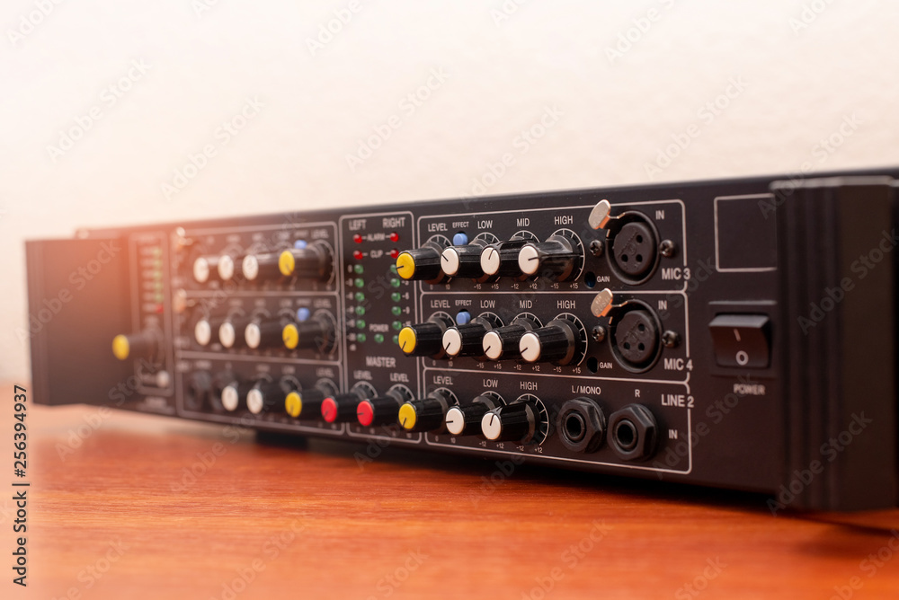Fototapeta premium amplifier music audio studio