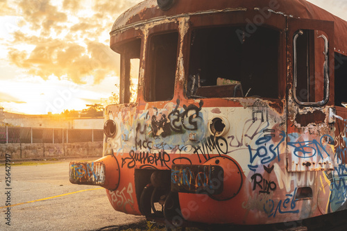 Canvas Print MANDURIA-ITALY/DECEMBER 2017: Abandoned train