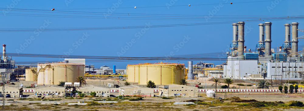 Fototapeta premium Electrical Pillar Dubai power line transmission tower