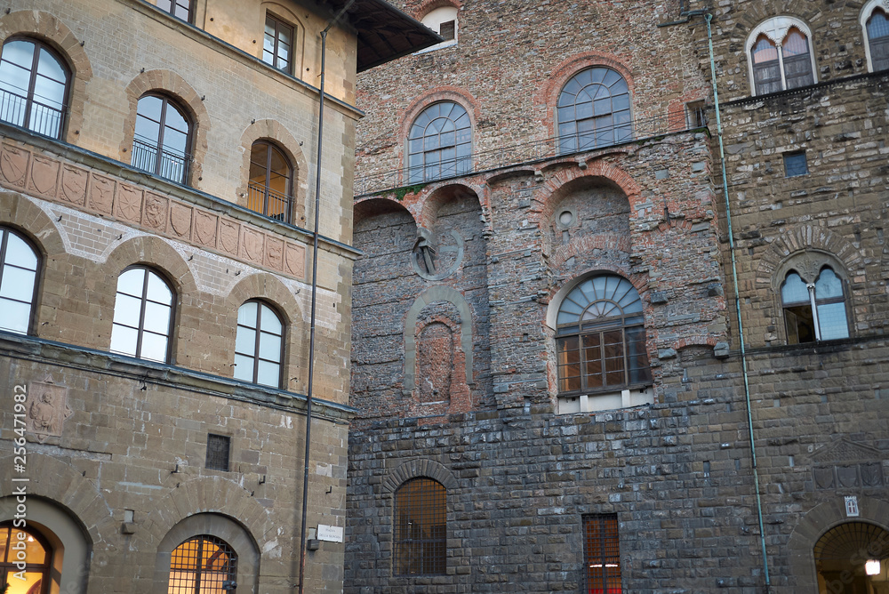 Obraz premium Florence, Italy - February 27, 2019 : View of , Garden palazzo and Palazzo Vecchio