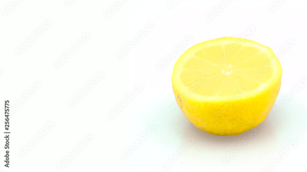 Half lemon frame right in 4k 3840 x 2160 Rotating Loop-able 360 Degree Rotation Half lemon frame right in 4k 3840 x 2160 Rotating Loop-able 360 Degree Rotation