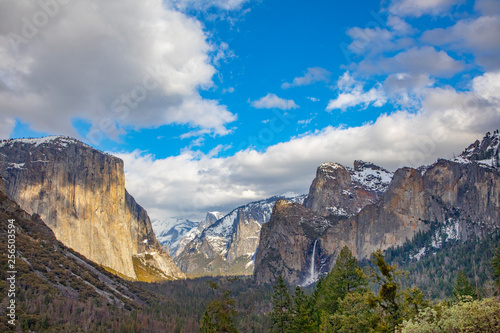 beautiful view in Yosemite valley with half dome and el capitan © travelview