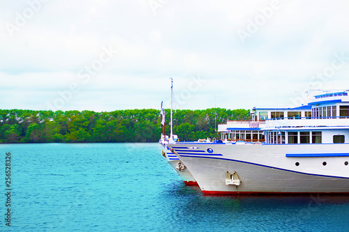 Kalyazin district, Volga river, White motor ship on Volga. River cruise. Travelling in Russia. Horizontal with copy space © Татьяна Андрианова