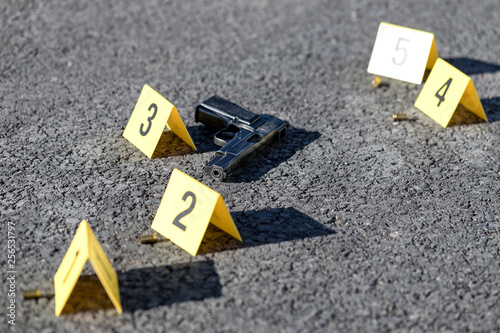 Canvas Print ID tents at crime scene after gunfight