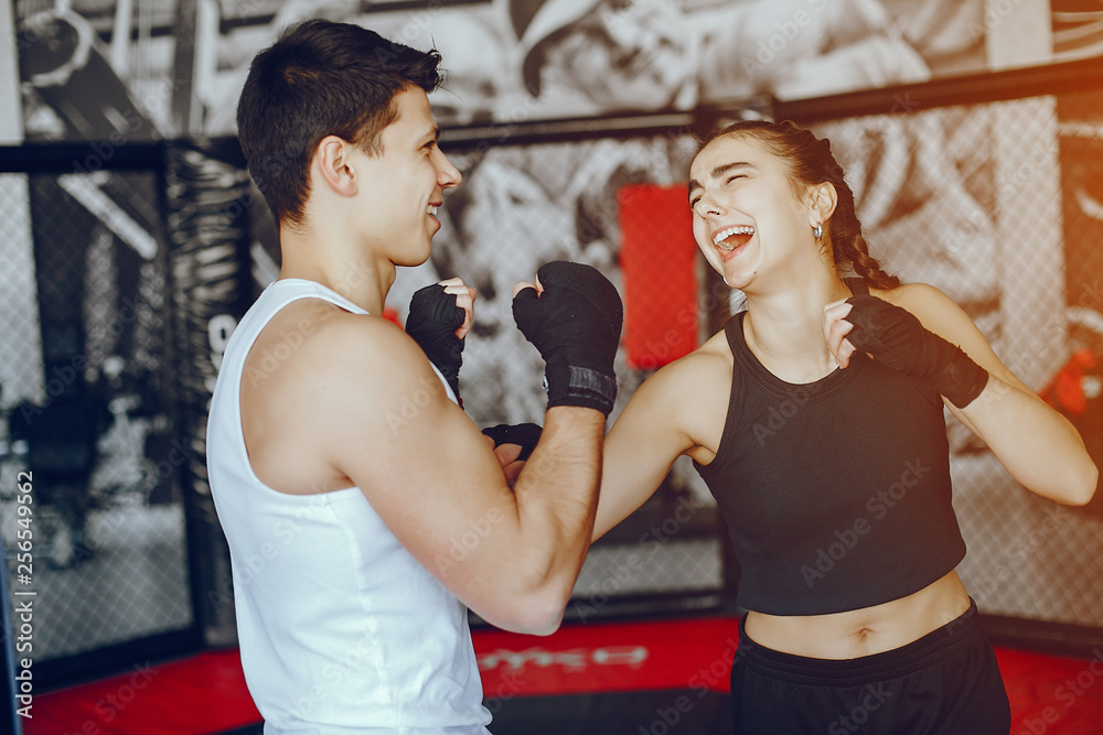 Fototapeta premium couple in a gym