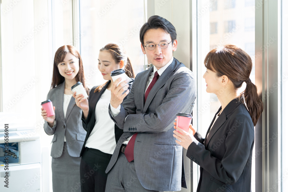 ビジネス リラックス ビジネス リラックス