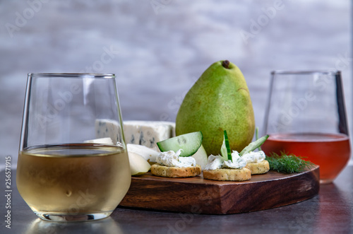 Εκτύπωση καμβά Wine and cheese pairing