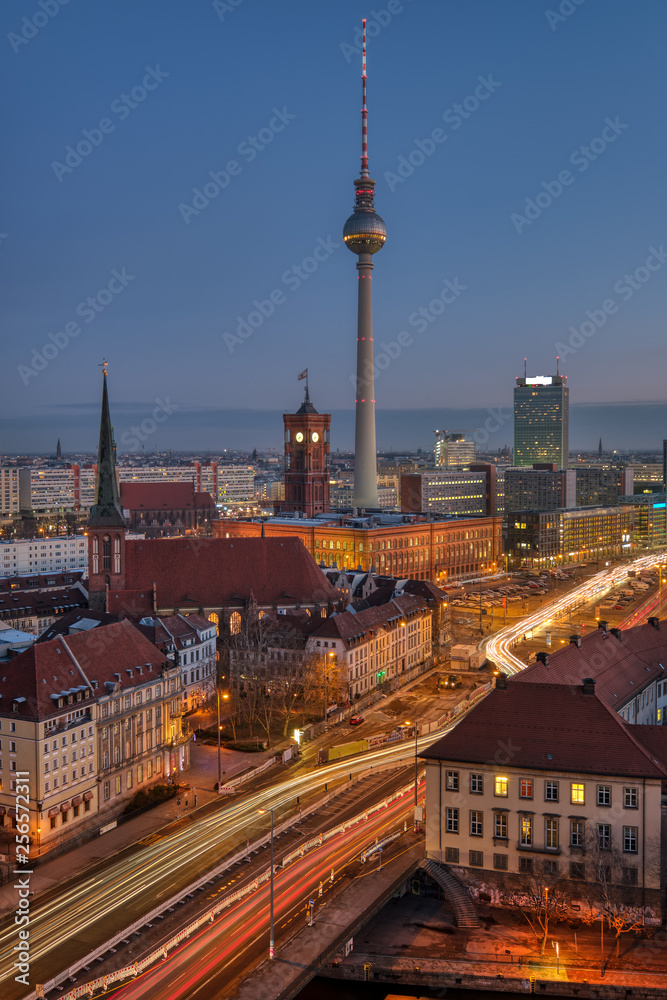 Fototapeta premium The famous Television Tower and Berlin Mitte at dawn