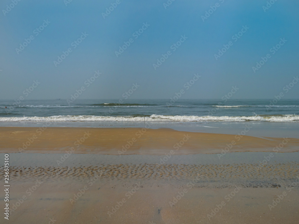 Waves of the Indian Ocean in cloudy weather Waves of the Indian Ocean in cloudy weather