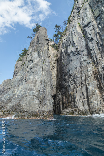 青海島・奇岩