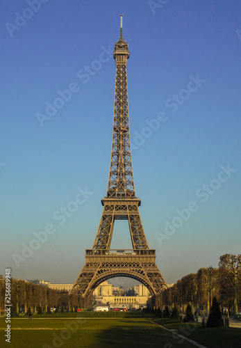 Eiffel Tower in Paris, France © Rodrigo