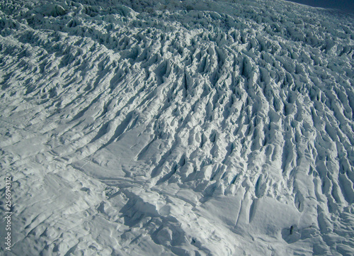 Glacier ridges