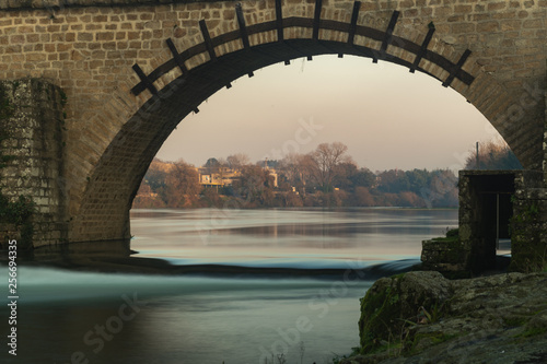 Bridge and old town of Barcelos © homydesign