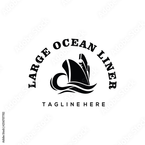 Ship logo retro style with grunge stroke