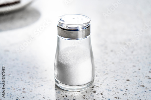 Salt transparent container