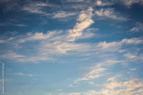 Fototapeta Naklejka Na Ścianę i Meble -  Cloudy day background
