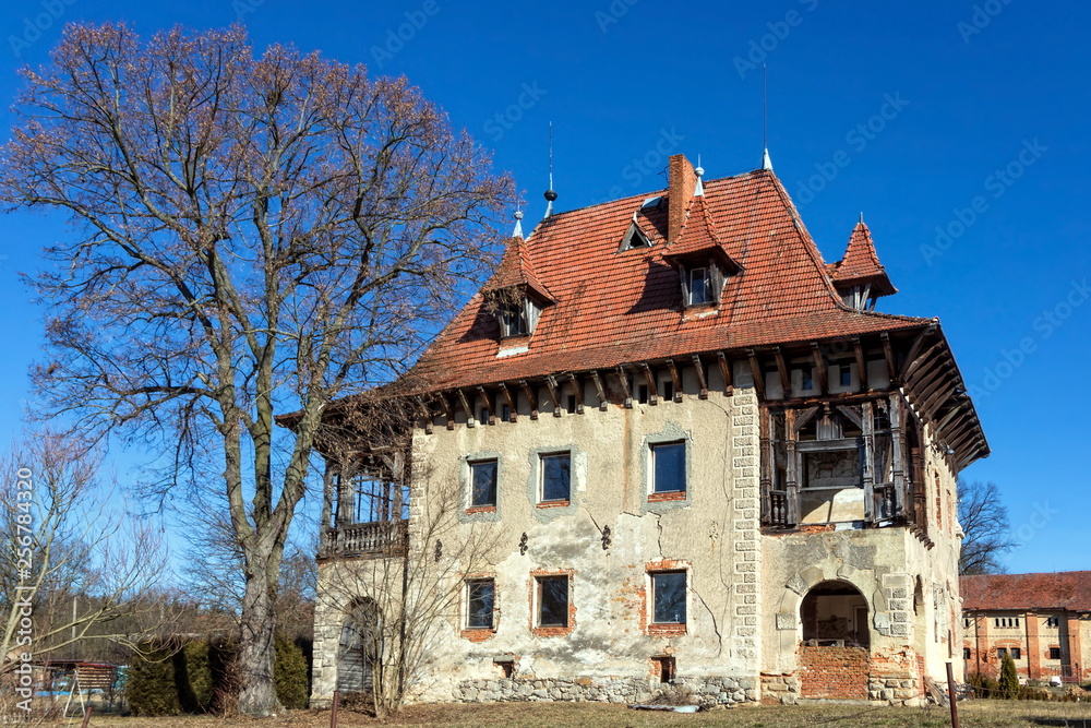 small abandoned castle small abandoned castle