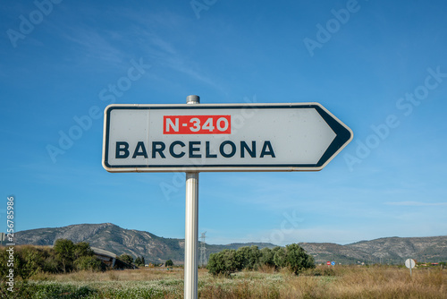 Road sign directive way to Barcelona city