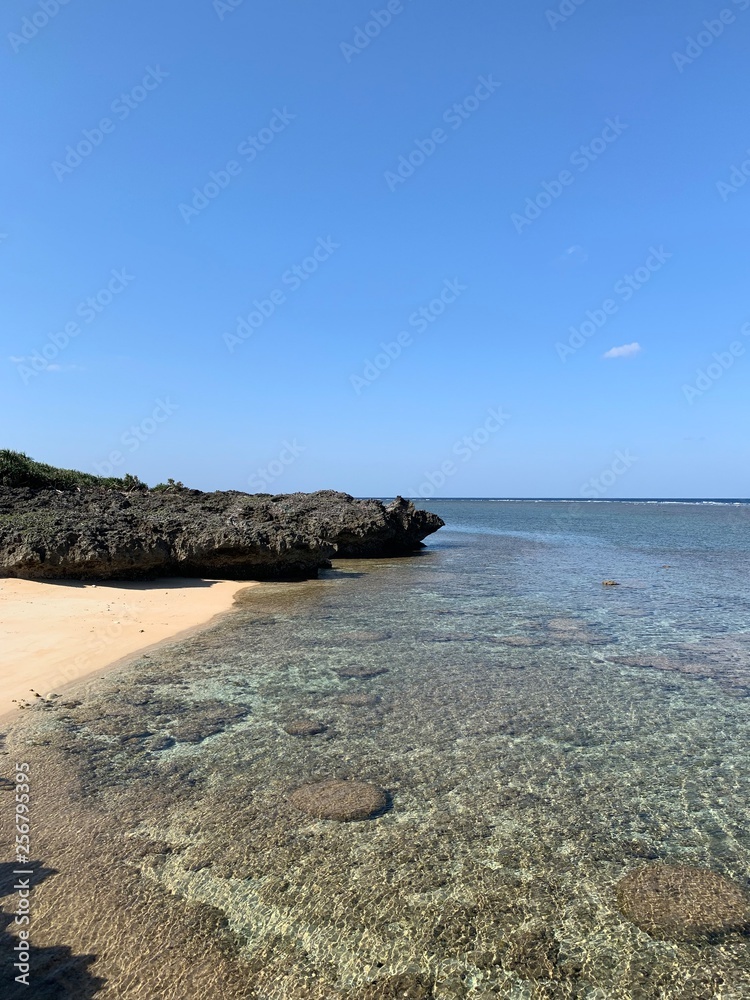 鳩間島 八重山諸島 沖縄 日本の美しい海 